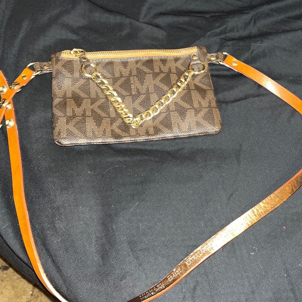Large Michael Kors Fanny Pack